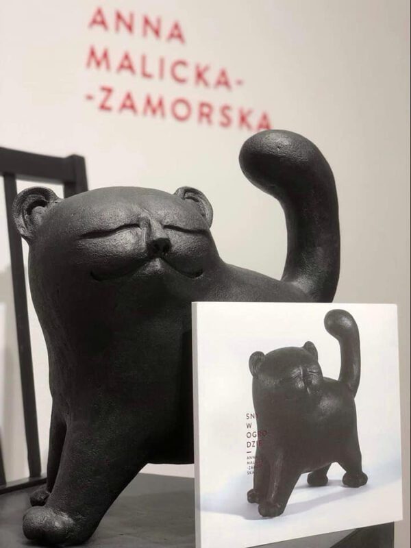 <b> Katalog "Sny w ogrodzie" Anna Malicka-Zamorska </b>